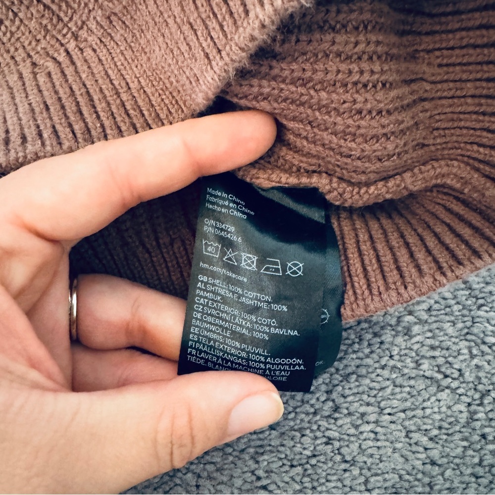 H&M | Knit Colorblock Sweater - Picture 3 of 5